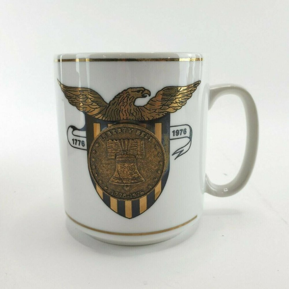 Vintage Liberty Bell USA Bicentennial Medallion Coin Coffee Mug 1776-1976 NIB
